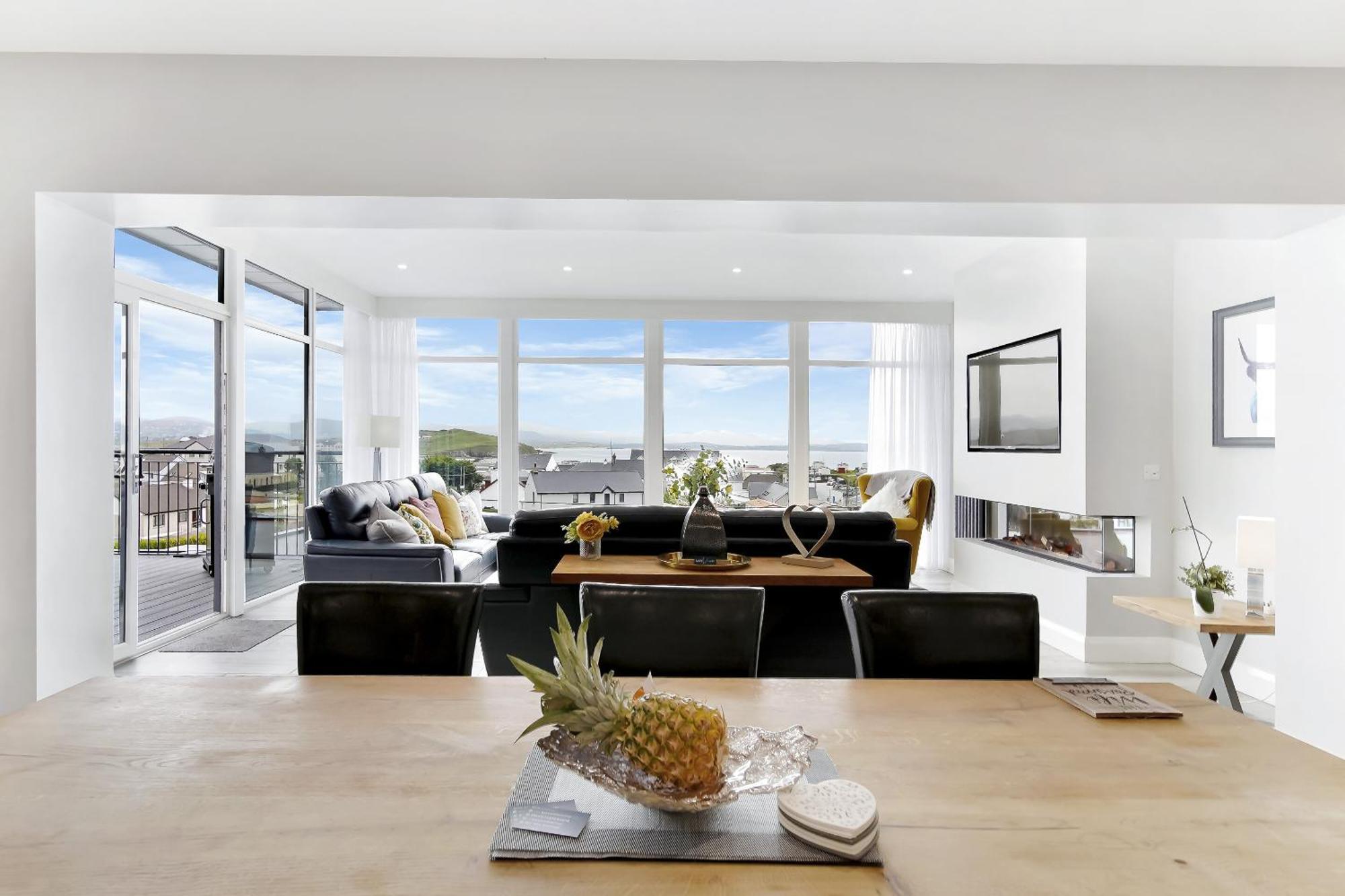 Bayview Luxury 4 Bedroom Penthouse داونيغس المظهر الخارجي الصورة